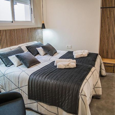 Apartamentos Turisticos El Altozano Fuentes de León Dış mekan fotoğraf