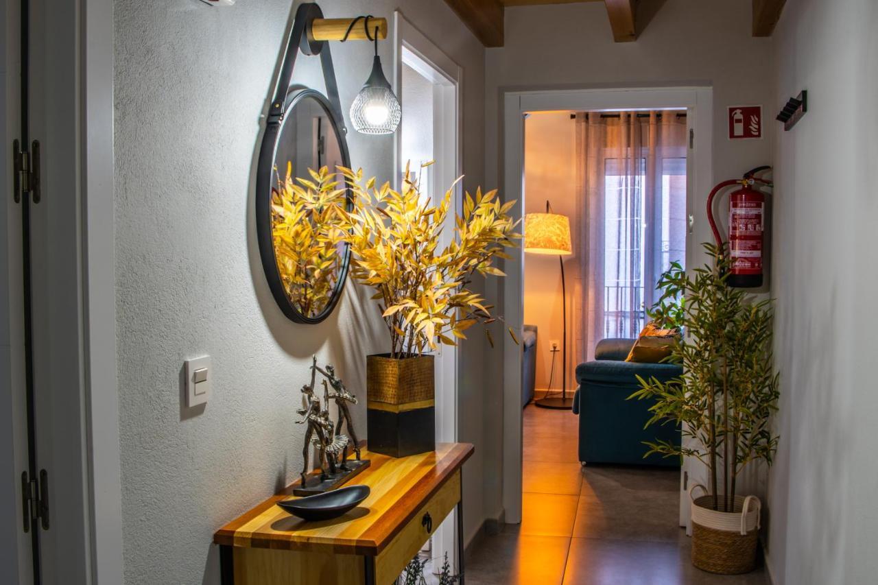 Apartamentos Turisticos El Altozano Fuentes de León Dış mekan fotoğraf